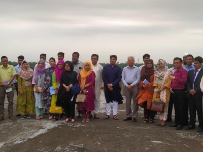 1_All-Teachers-VC-Registrars-Group-Photo-with-UGC-Member-Director-during-Inspection-at-the-roof-of-the-Building