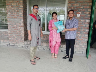 1_Our-2nd-student-with-teacher-and-officer