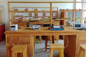 shust-laboratories-17