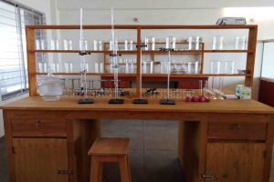 shust-labrotories-v2-11