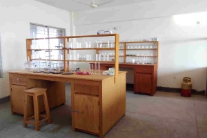 shust-labrotories-v2-14